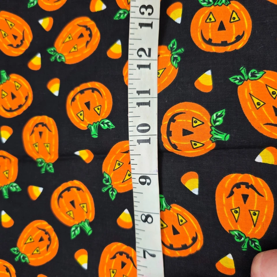 Signature Classics Vintage Halloween Pumpkin Fabric 3/4 Yard 42" Wide Quilting - Image 3 of 4