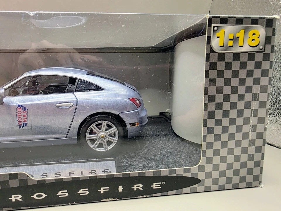 1/18 2005 Chrylser Crossfire Silver MotorMax Box Die-Cast Car 2006 2007 - Image 4 of 4