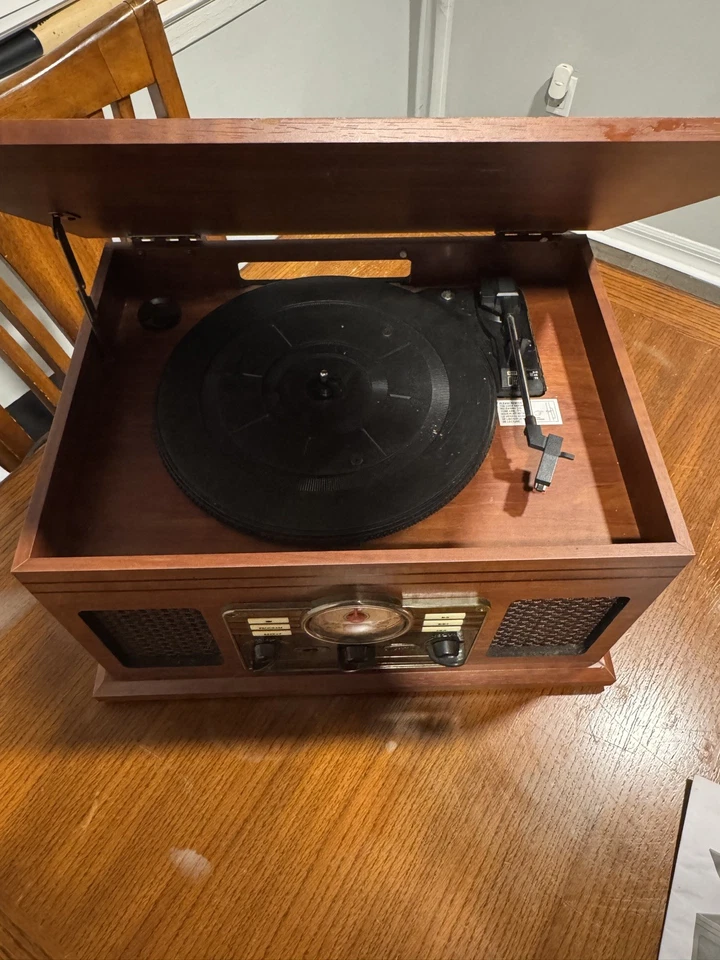 Innovative ITVS-200B 6-in-1 Bluetooth Record Player CD Tape Entertainment Center - Image 3 of 4