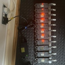 Blum Servoantrieb Antriebseinheiten automatisches Öffnen von Schubladen und Tabletts