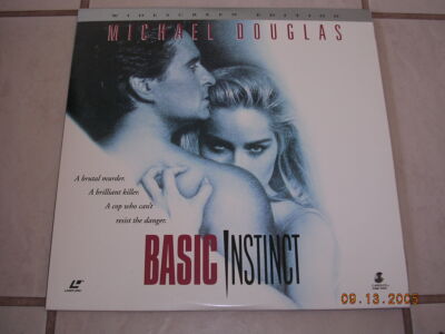 Michael Douglas Sharon Stone 12' LD Laserdisc ''Basic Instinct'' Widescreen