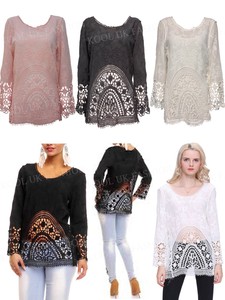 camisa blanca con encaje negro