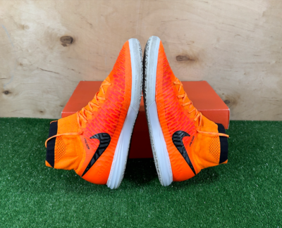 Nike MagistaX Proximo Street IC 718358-808 Elite US8.5 UK7.5 Nike MagistaX Proximo Street IC 718358-808 Elite US8.5 UK7.5