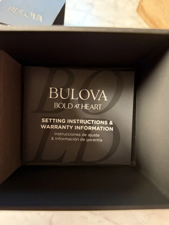 Bulova Women's Classic Quartz Silver Stainless Steel Watch 32MM 96L272 - Image 2 of 4