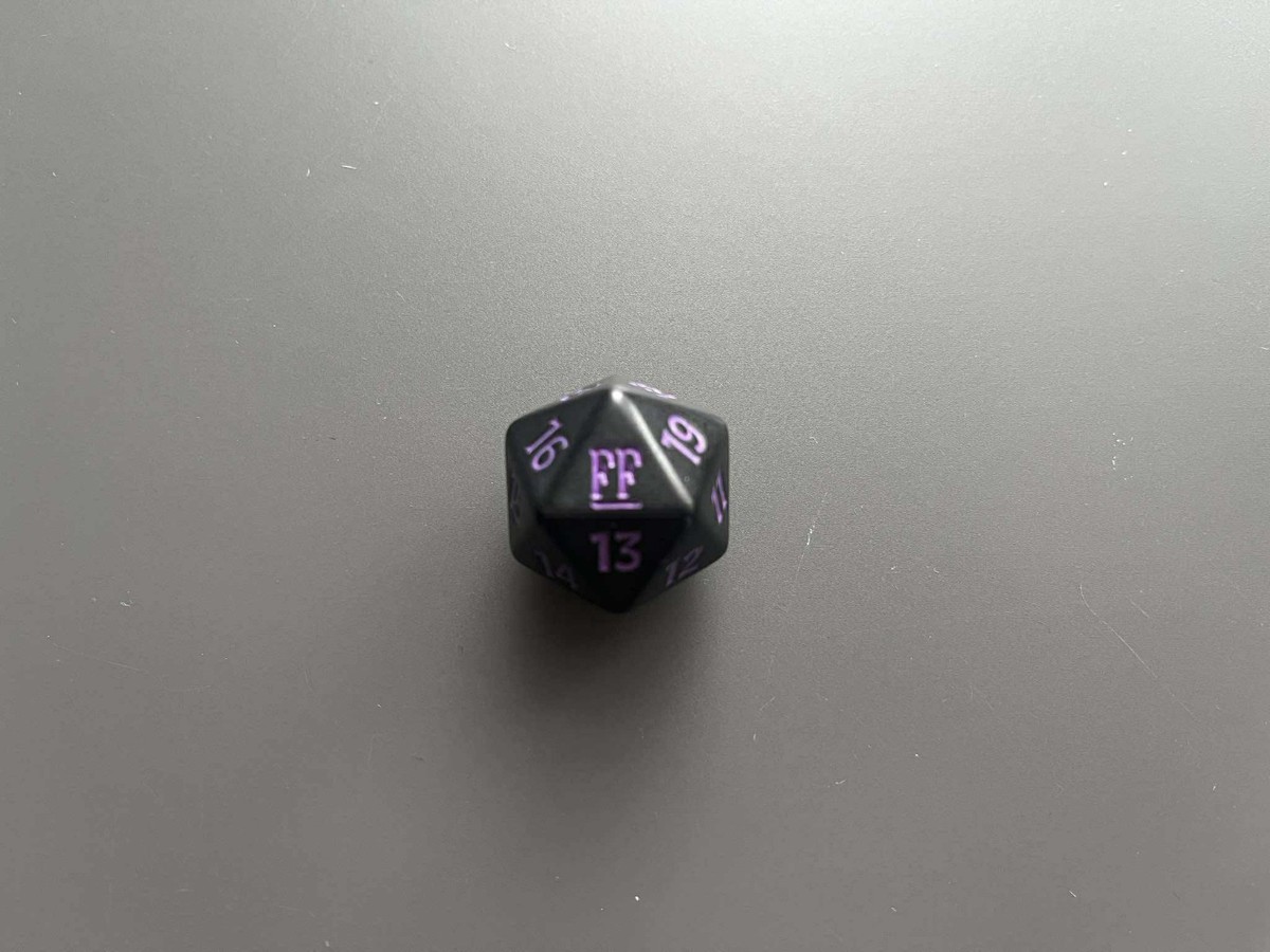 MTG FF FIN Final Fantasy Prerelease Die Dice Spindown D10 D20 Crystal  Purple 