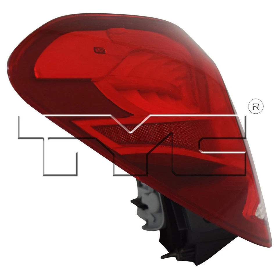 Conjunto de luces traseras TYC 11-6756-00 para 15-18 Mercedes-Benz C300 C350e C400 Foto 4 de 4