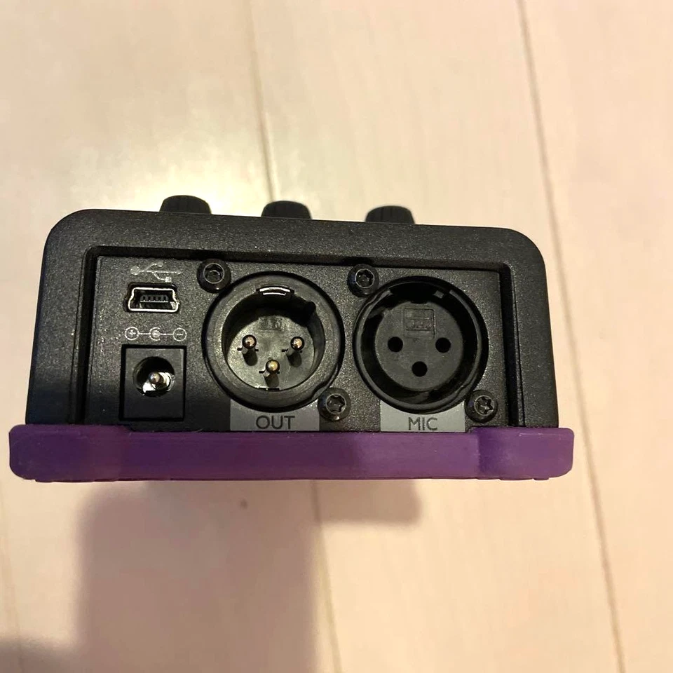 TC‑Helicon VoiceTone X1 Vocal Effects Pedal – Megaphone & Distortion Stompbox - Image 3 of 4