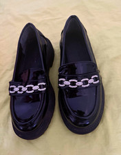 Damen Slipper Loafer Schwarz Lackoptik Kunstl...
