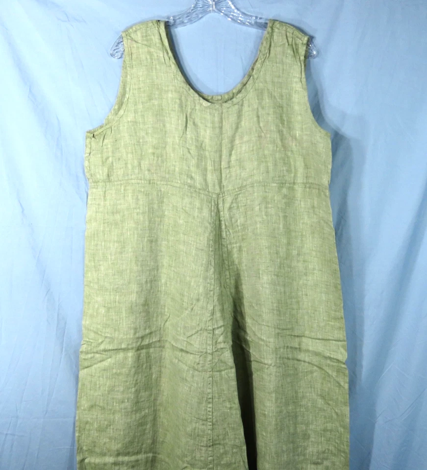 VESTIDO DE LINO CAMBRAY VERDE DISEÑO CORAZÓN ÁNGEL de colección Tank Shift línea A Jersey L Foto 2 de 4