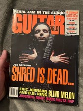 ORIGINAL Vintage Novembre 1993 Guitar World Magazine Joe Satriani