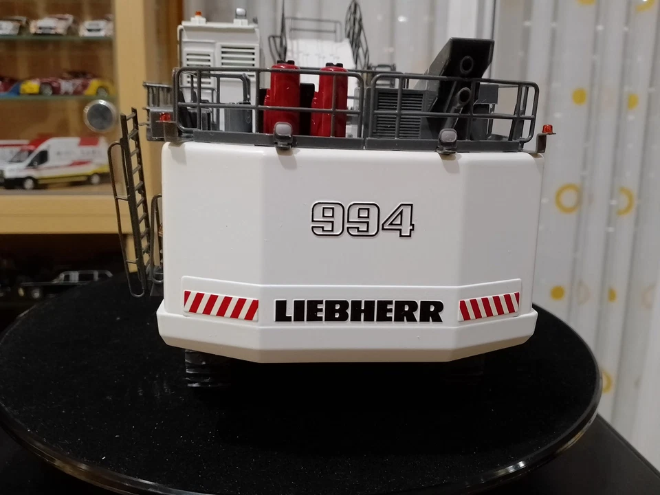 LIEBHERR R 994 B litronic NZG 617 RETRO FRONTAL 1/50 (1572) - Imagen 2 de 4
