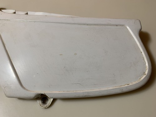 SUZUKI DS 80 LEFT SIDE WHITE PLASTIC NUMBER PLATE - Picture 5 of 5