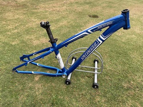 specialized Hardrock Mountain Bike 
