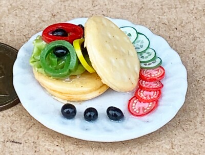 Dolls House Plated Food Salad Waffle On L Ceramic Dish 1:12 Scale tumdee