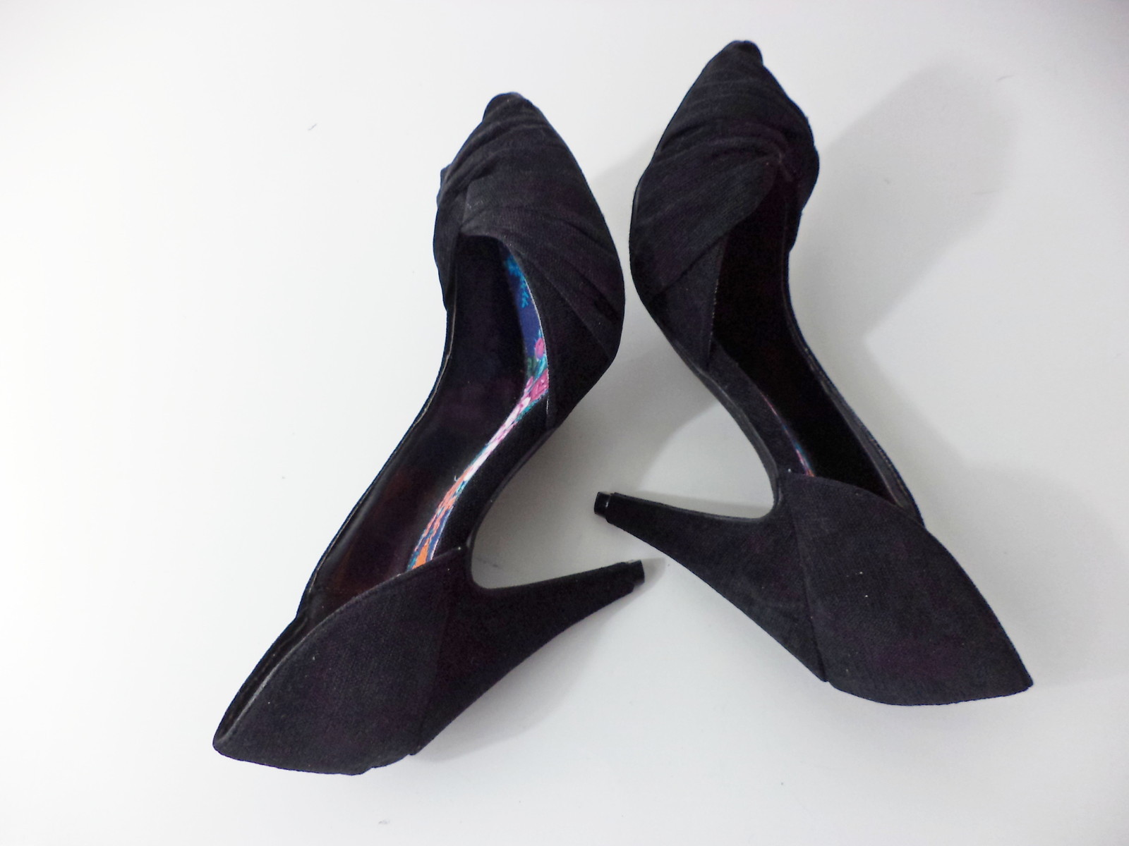 Sandales Pompes Just Fabulous Neferlyn Berry à Bout Ouvert Cloutées - Taille US 7.5, Occasion