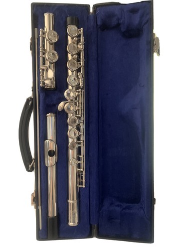 Lafayette Concert Flute 26" Silver Finish W Case, Cleaning Rod