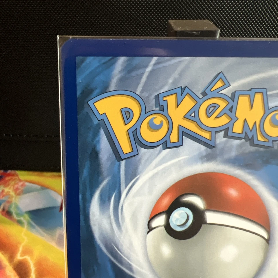 Alolan Vulpix 39/236 Sm-Cosmic Eclipse Reverse Holo - Image 3 of 4