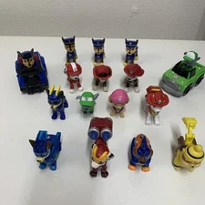 Paw Patrol Toy Lot – 14 Figures 2 Vehicles Spin Master Chase Marshall Skye Rocky