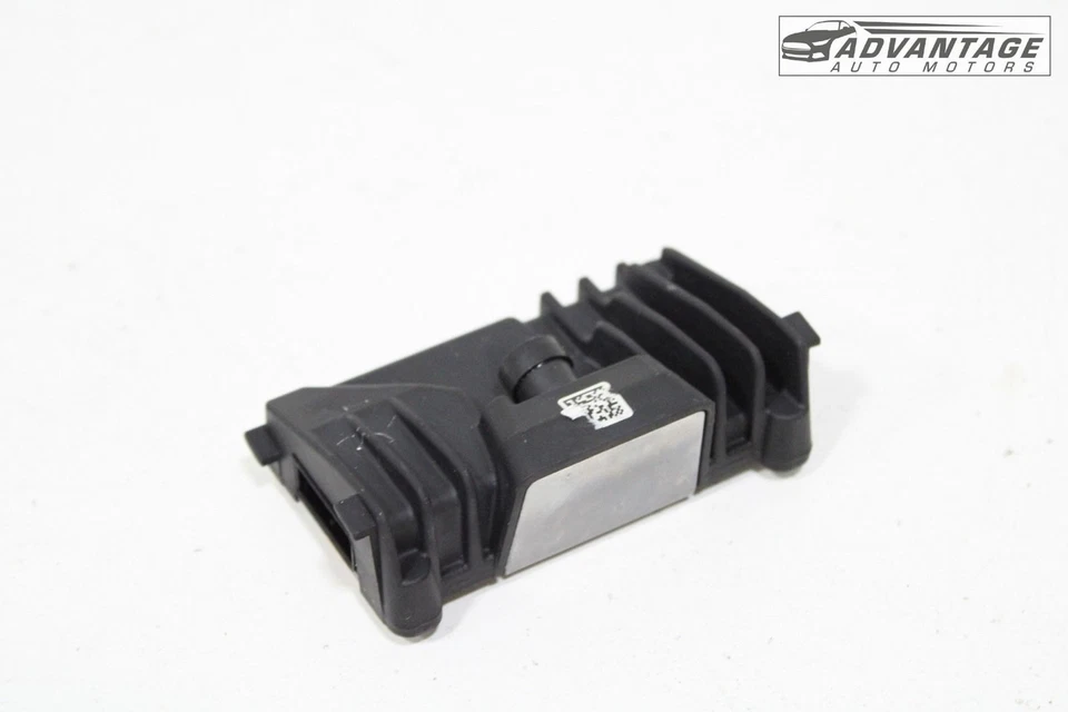 2025 CHEVY EQUINOX ПЕРЕДНЕЕ ЛОБОВОЕ СТЕКЛО ПОЛОСА ДЕРЖАТЬ ВСПОМОГАТЕЛЬНАЯ КАМЕРА 85063355 OEM - Изображение 3 из 4