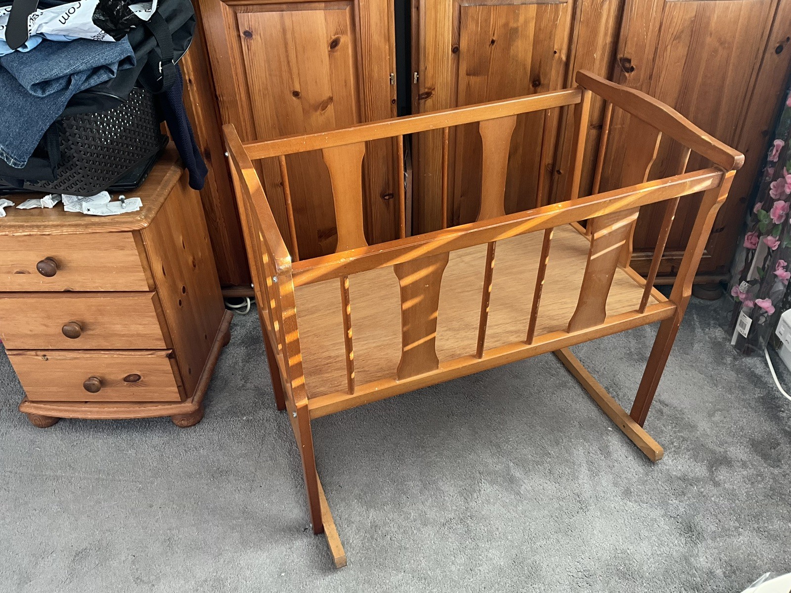 VINTAGE WOODEN BABY CRIB. FROM THE 1960’S - 1970’S.  GREAT PIECE OF NOSTALGIA.