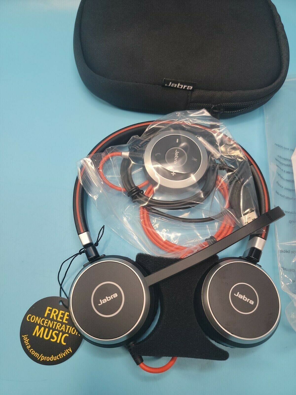 New Jabra Evolve 40 MS On the Ear Wired Headset Stereo - Black - USB Cable