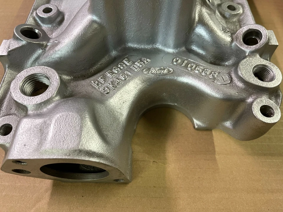 Colector de admisión superior e inferior 86-87-93 Ford Mustang GT 302 HO EFI Factory LX OEM Foto 2 de 4