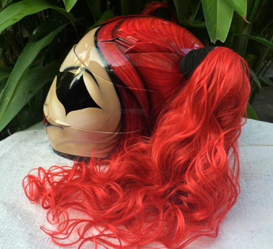 Casco de motocicleta pelirroja personalizado Harley Quinn rojo cola de cerdo casco de aerógrafo Foto 3 de 4