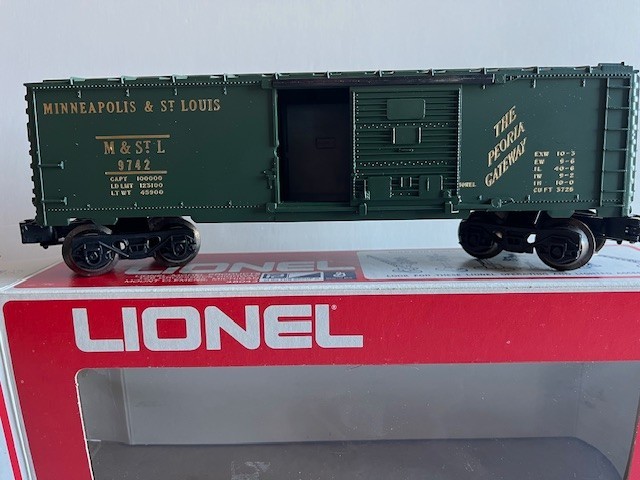 Click here to see eBay Auction