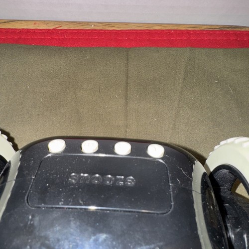 CLOCKY Alarm Clock for Heavy Sleepers on Wheels, Run Away Black Works - Picture 2 of 6