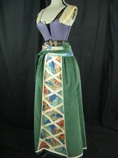 CHESSA DAVIS Vtg 70s Green Velvet Floral Patch Work Skirt  Belt-Waist 24 to 30"