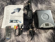 Apacer Disc Steno CP200 Portable CD/DVD Player/Burner with Remote And Wires 