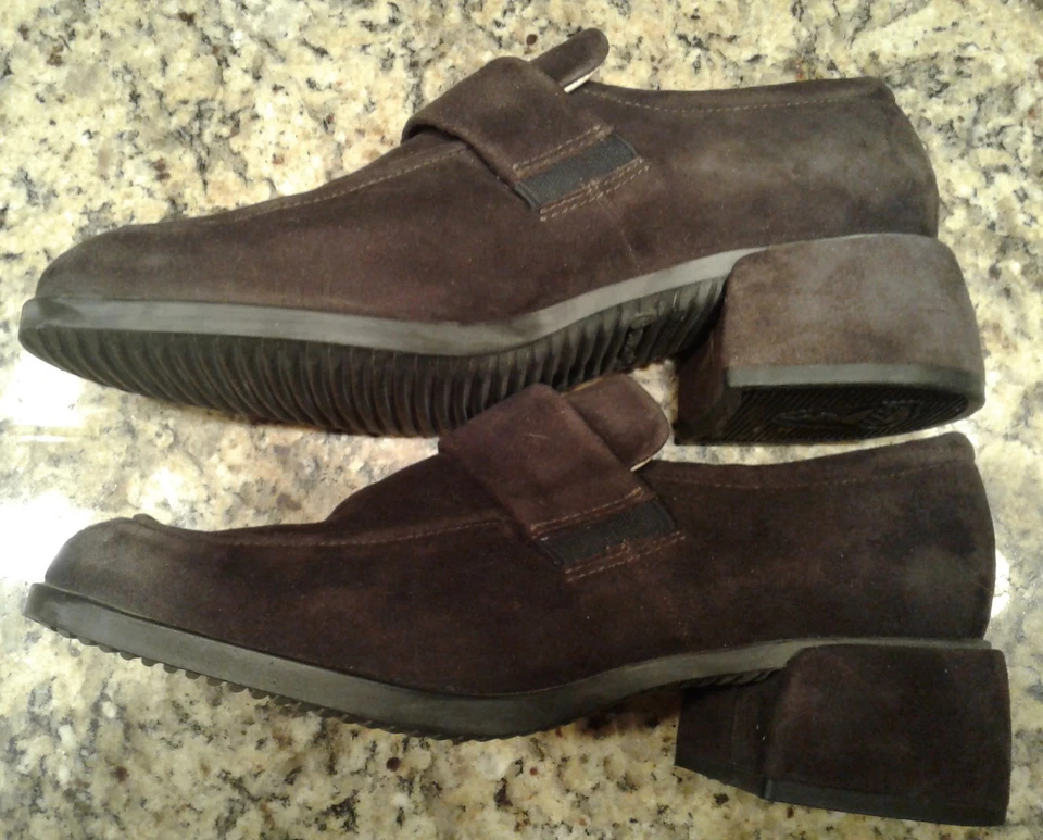 ECCO женщин коричневый скольжения на каблуках насосы замши размер 41 EUR/размер 10-10 1/2 туфли - Изображение 3 из 4