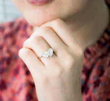 Bague Toi Et Moi en or jaune 18 carats coussin diamant IGI laboratoire cultiv...