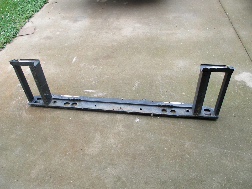 2010 2011 2012 2013 2014 CADILLAC ESCALADE CHEVROLET TAHOE RADIATOR SUPPORT CORE - Image 4 of 4