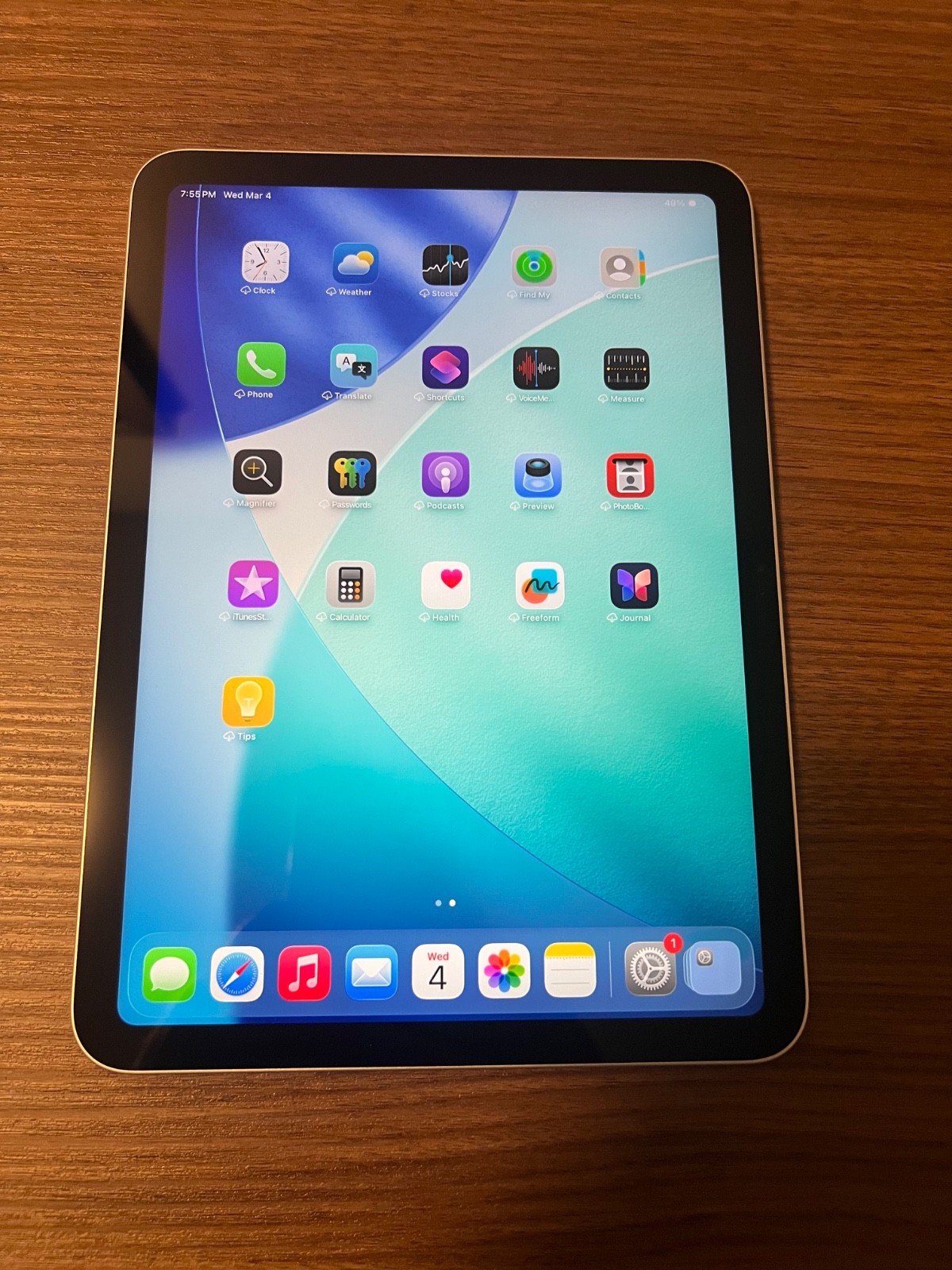 Apple iPad 11"  A16 128GB Silver MD3Y4LL/A - WiFi - Unlocked