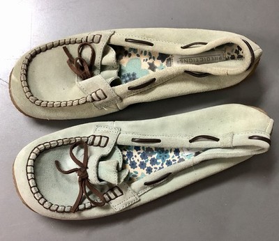 Predictions Women's Soft Blue Suede Slip On Moccasin Bow Ruffle Size 7