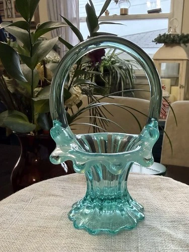 Fenton Ruffled Edged Basket