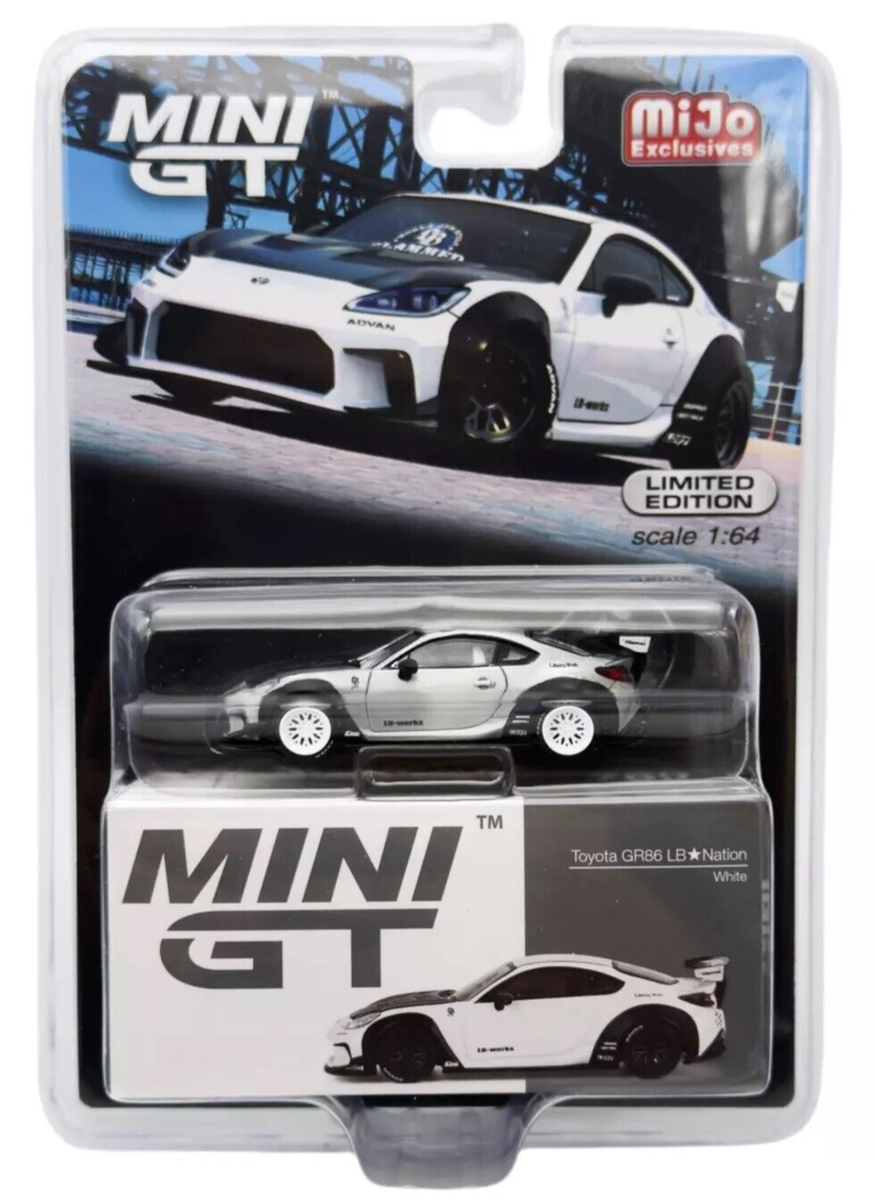 Chase! Mini GT 1:64 Toyota GR86 LB Nation White Diecast Model Car