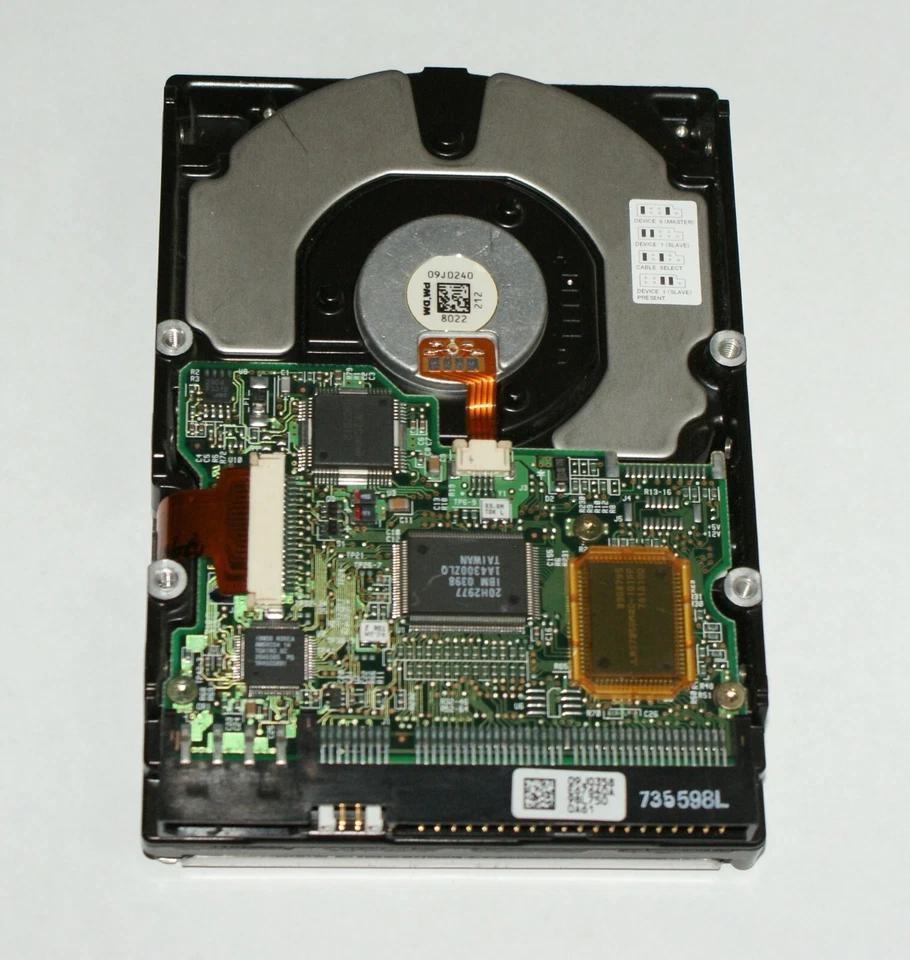 IBM DHEA-36480 IDE HARD DRIVE 6.4GB Wiped and formatted - Image 3 of 3