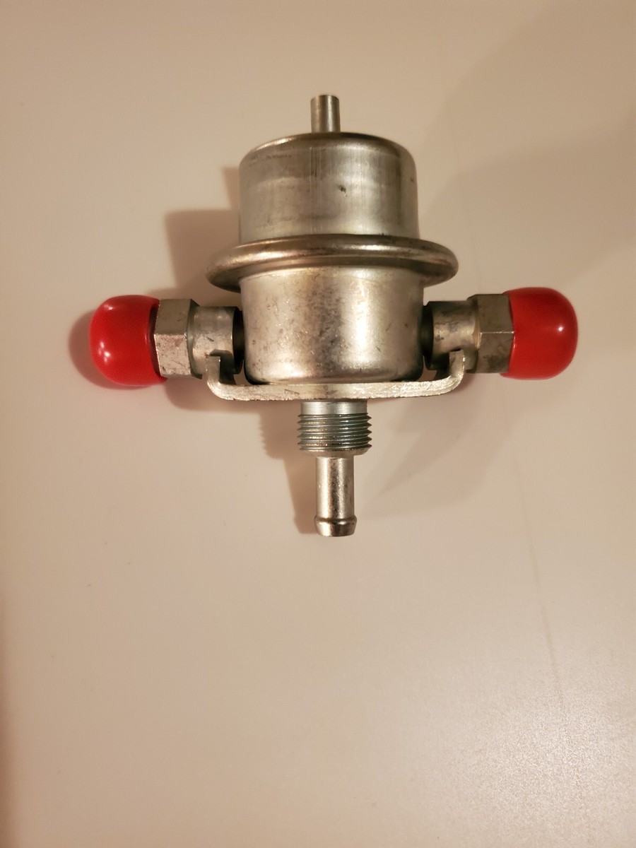 Fuel Pressure Regulator. Bosch 0280160765 (0 280 160 765). Volvo 
