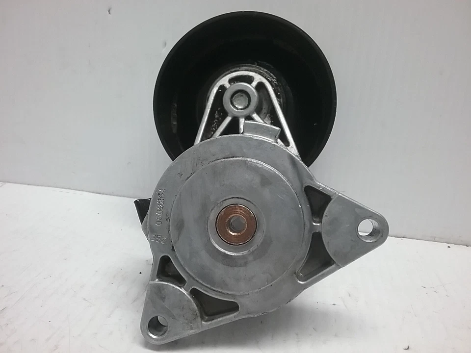 1998-2002 Honda Accord Belt Tensioner With Pulley (3.0L 6 Cylinder 2 Door) - Image 4 of 4