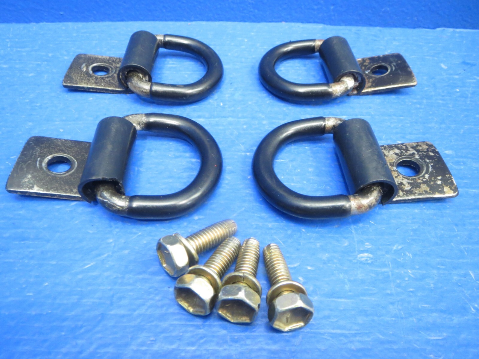 2000 TOYOTA 4RUNNER CARGO LUGGAGE TIE DOWN HOOK SET w/BOLTS OEM B32 eBay