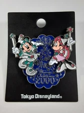 Tokyo Disneyland Christmas 2000 Mickey & Minnie Mouse Disney Pin TDL