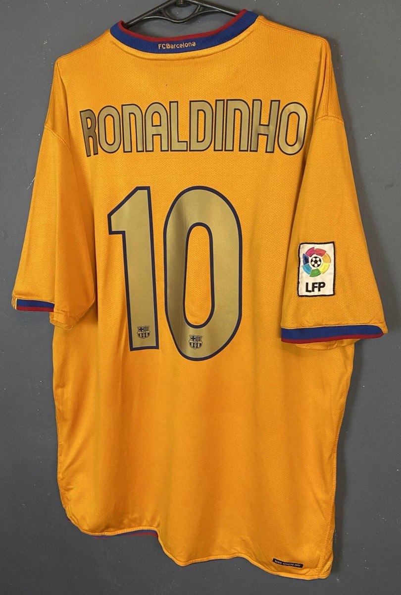 新品❗️未使用FC Barcelona RONALDINHO 10番レプリカユニ s-l1200.jpg