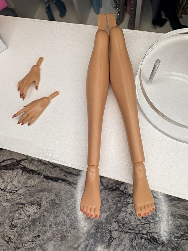 Integrity Toys Boheme Eden Blair NU. Face Doll Manicured Hands + Flat Feet .