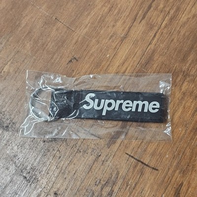 Supreme Webbing Keychain Black FW20