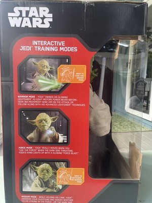 Spin Master Star Wars Legendary Yoda, New, 16