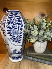 Vintage Andrea by Sadek Cobalt Blue & White Chinoiserie 14" Hexagonal Vase Japan