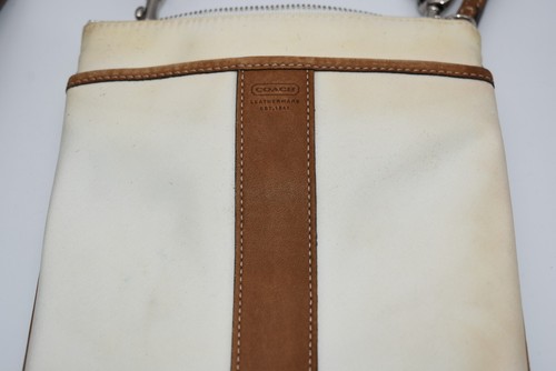 Coach Cream Nylon Cross Body Travel Bag Leather Trim - Picture 4 of 12