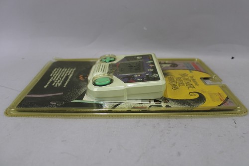 Tiger Electronics Tim Burton's Nightmare Before Christmas LCD Game - New - Picture 8 of 12